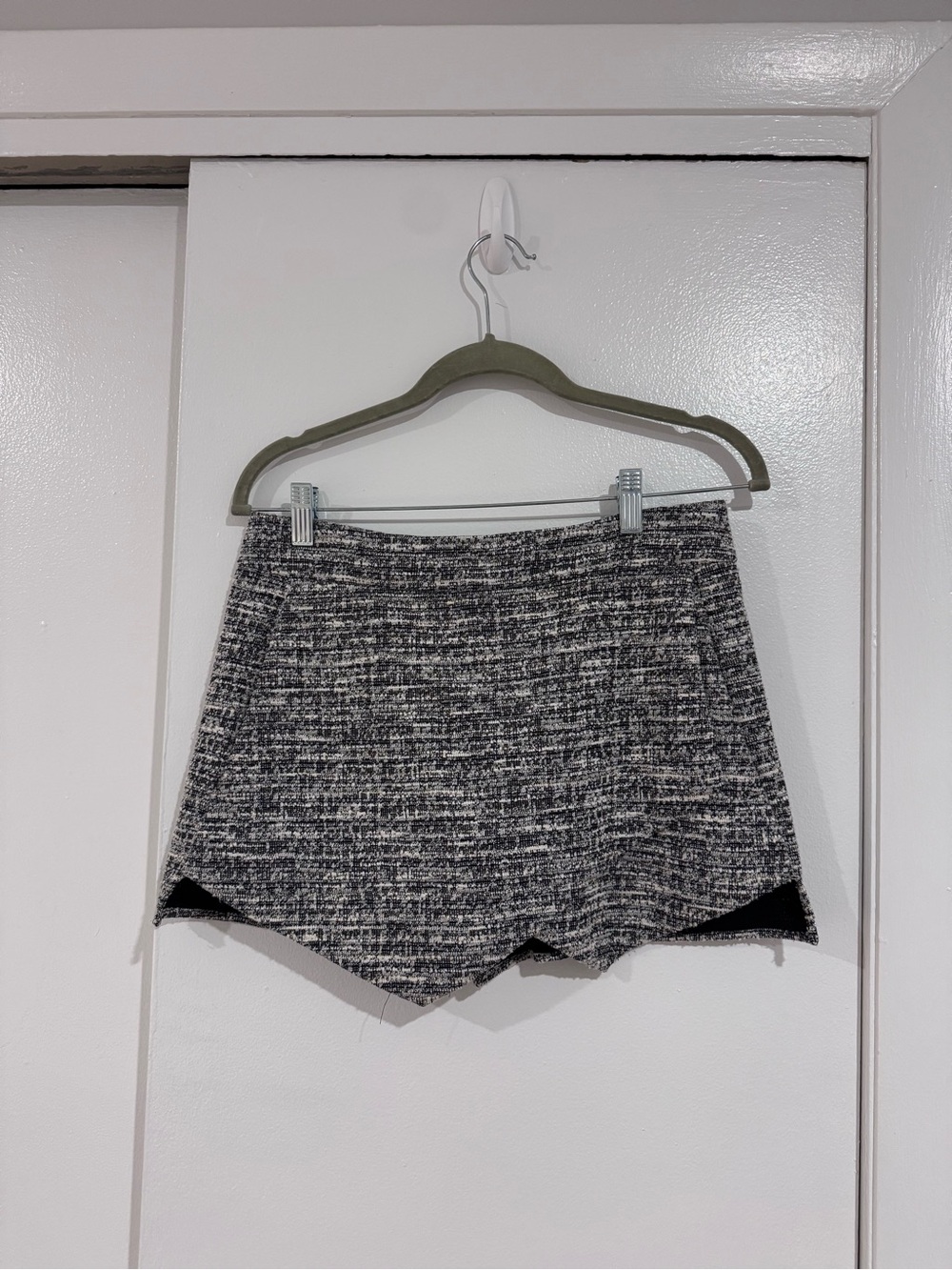Aqua Black and White Tweed Skort